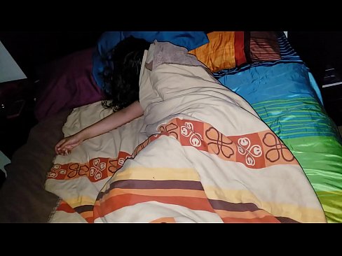 ❤️ Stiefzoon die zijn jonge stiefmoeder berispt terwijl ze slaapt. ❤ Anal video at us nl.amzhoka.top ❌❤
